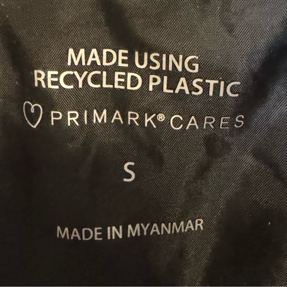 Packable vest - Picture 2 of 2